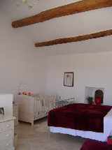 Master suite (2nd floor)